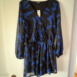 EXPRESS Black and Blue Pattern Long Sleeve Wrap Romper Shorts. NWT. Medium.